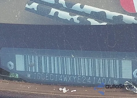 2000 Chevrolet Silverado 1500 z USA, uszkodzony, nr VIN 1GCEC14WXYE241404